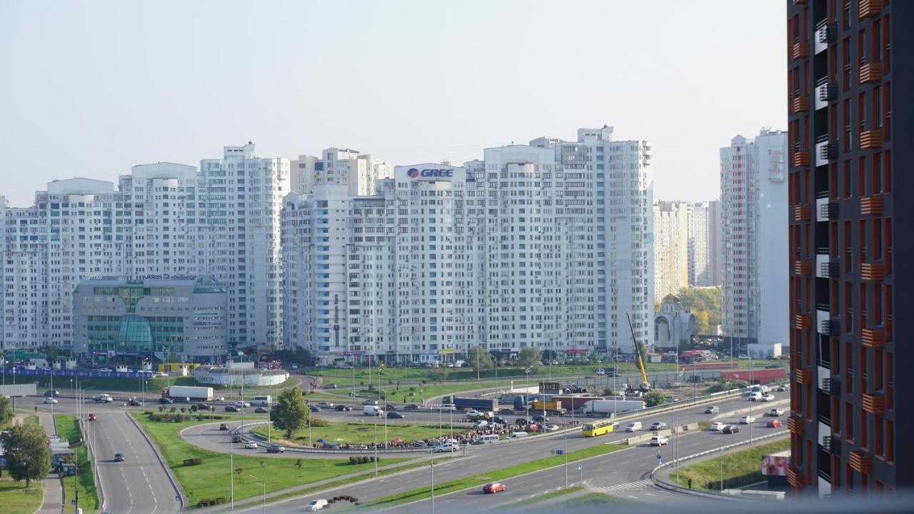 Luxury Apartment Near Metro Station Osokorky Kyiv Exterior photo
