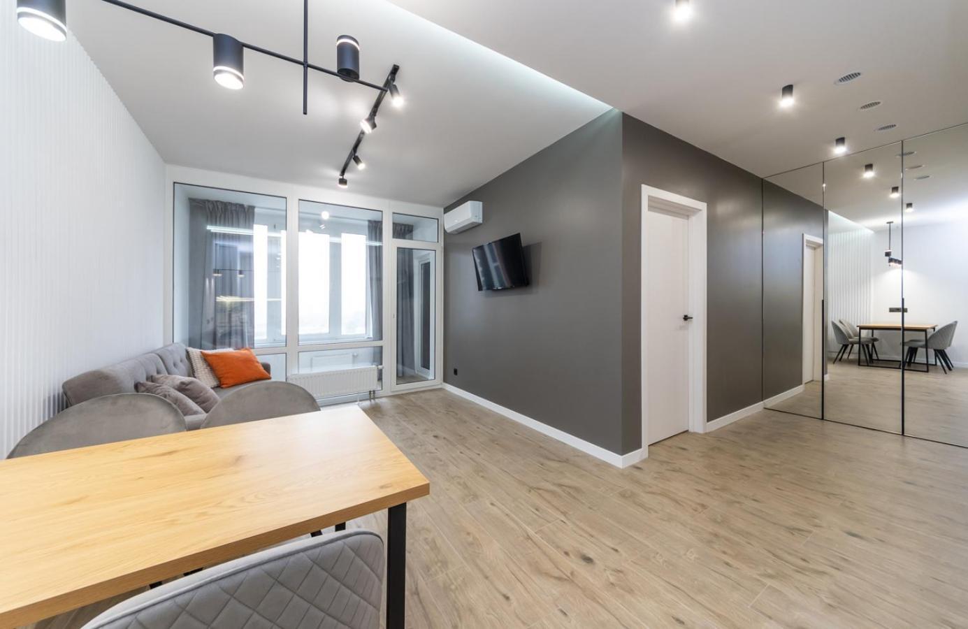 Luxury Apartment Near Metro Station Osokorky Kyiv Exterior photo